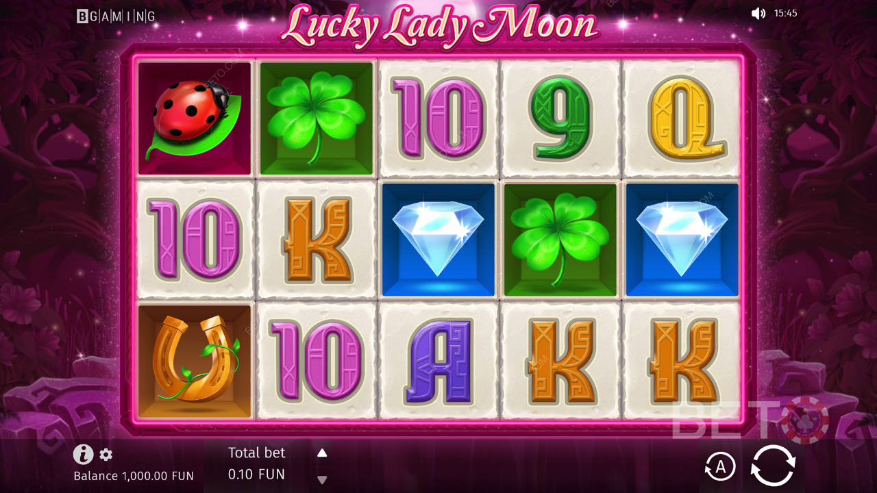 Der Lucky Lady Moon-Spielautomat basiert auf einem Fantasiethema und verwendet 10 feste Gewinnlinien auf einem 5x3-Raster.